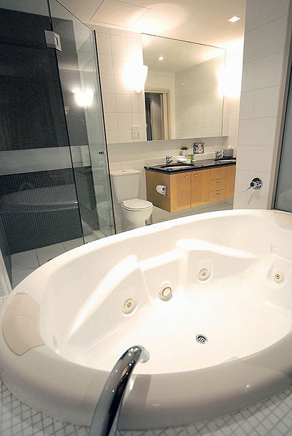 La Loft Apartments North Terrace Adelaide Eksteriør bilde