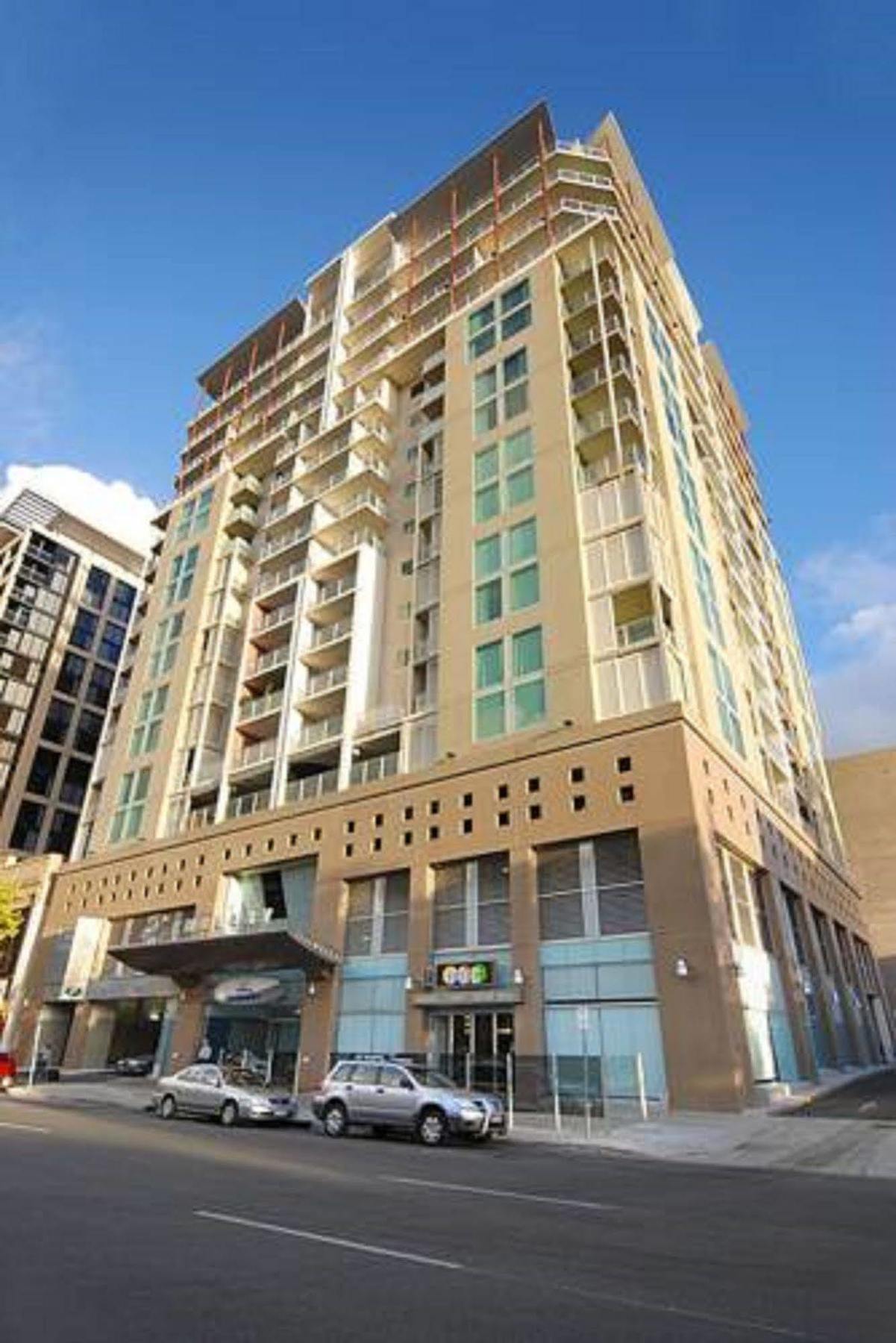 La Loft Apartments North Terrace Adelaide Eksteriør bilde